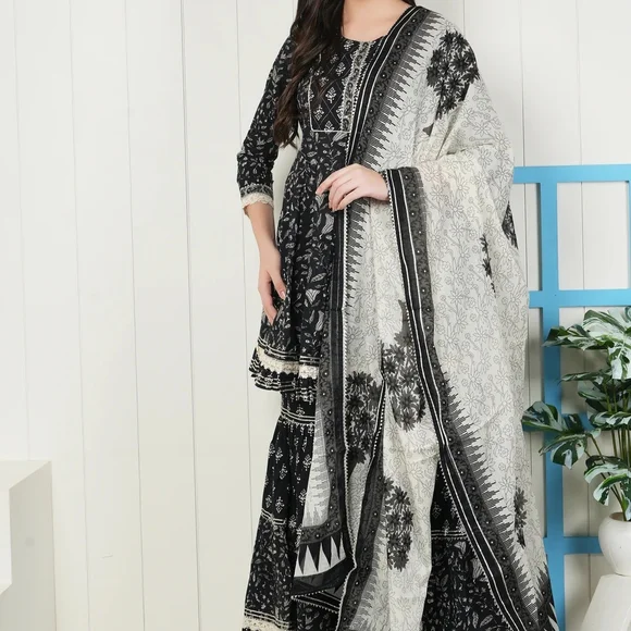 Sharara SUITS 3 PIECE SETS SALE!! - Picture 8 of 12